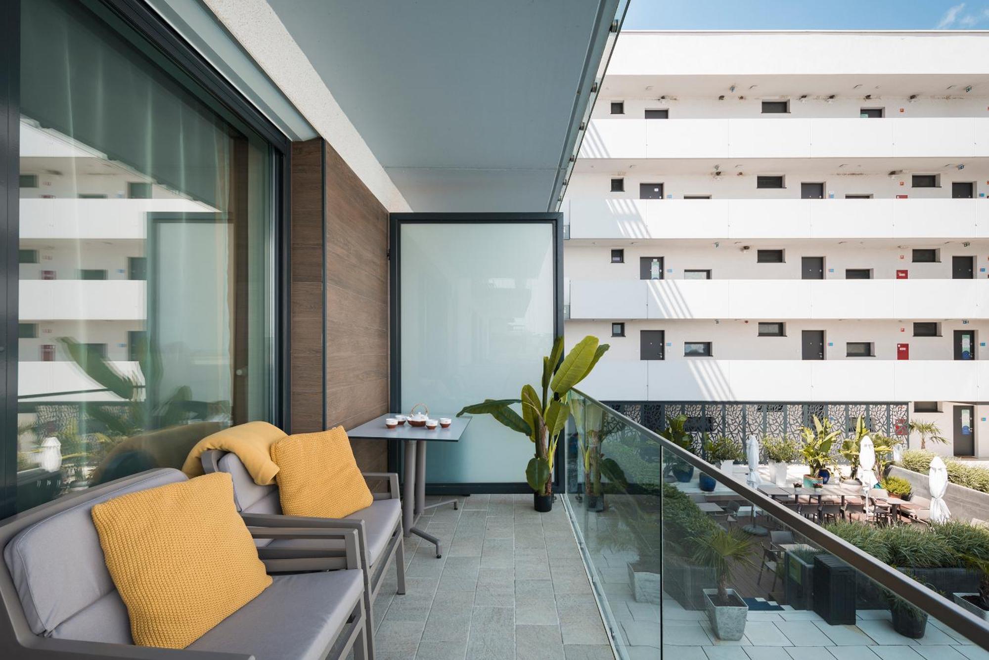 Sunset Resort - Lakeside Apartment Fonyod Ruang foto