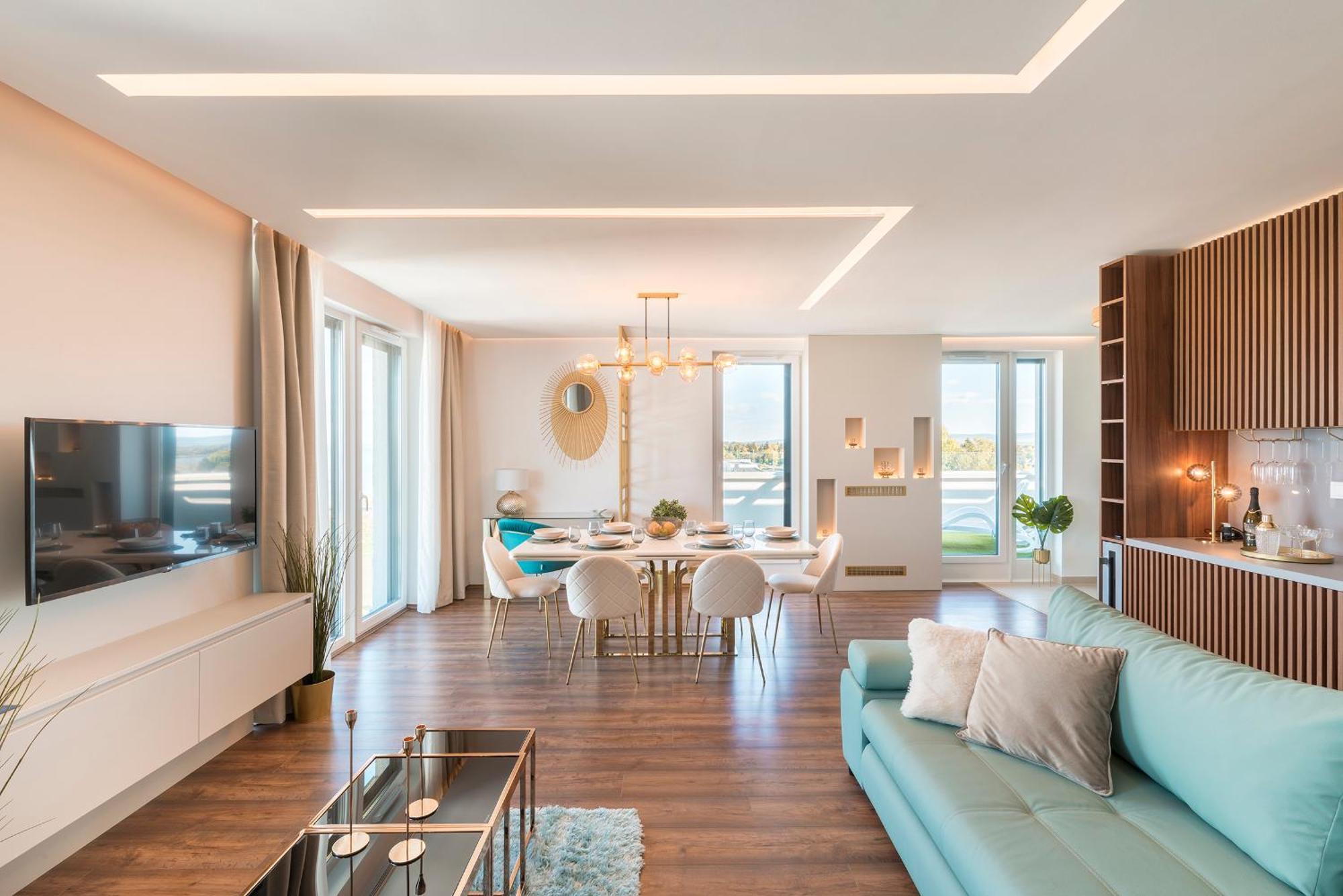 Sunset Resort - Lakeside Apartment Fonyod Bagian luar foto